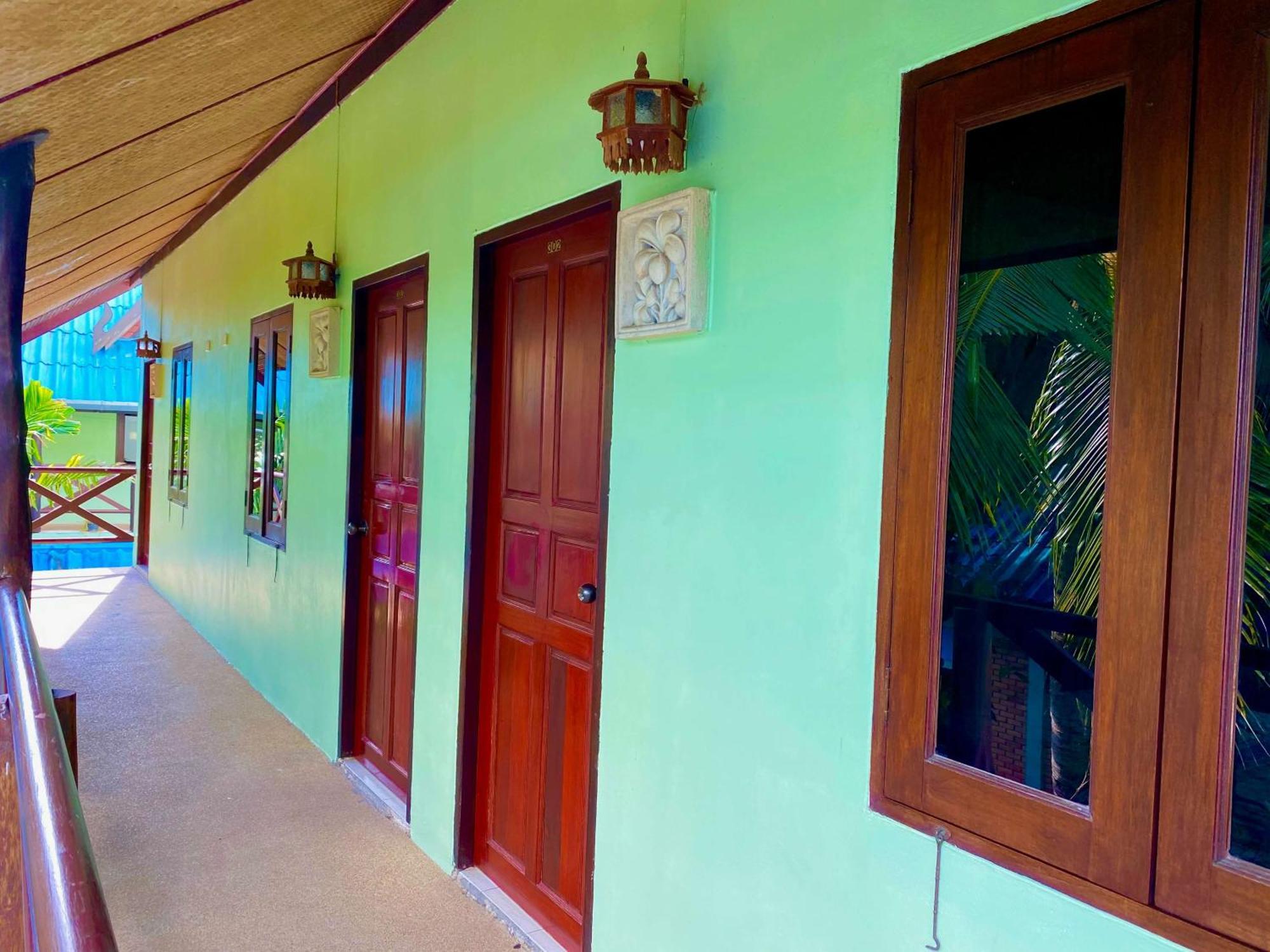 Shanti Lodge Phuket Chalong Ruang foto