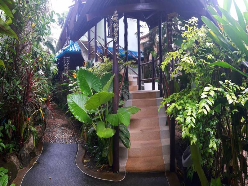 Shanti Lodge Phuket Chalong Bagian luar foto