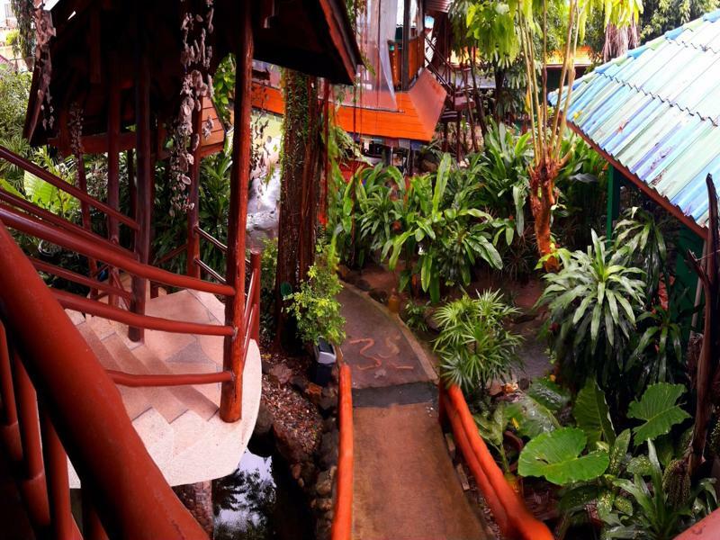 Shanti Lodge Phuket Chalong Bagian luar foto